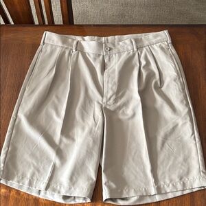 Men's Pleated Front Shorts in Light Beige